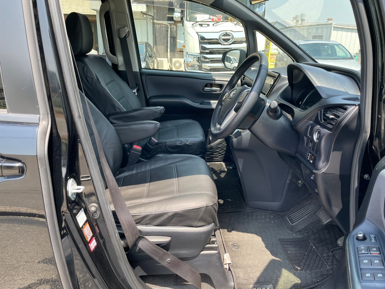 2014 Toyota Voxy ZS